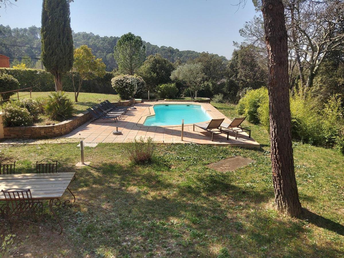 Comorebi Provence Entrecasteaux Exterior photo